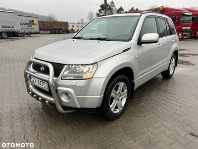 Suzuki Grand Vitara 2.0 De luxe