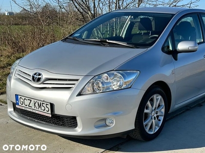 Toyota Auris 1.33 VVT-i Premium