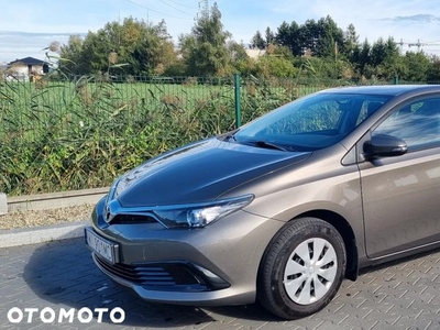 Toyota Auris 1.6 Active