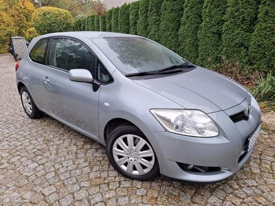 Toyota Auris I 1.33 VVT-i Life