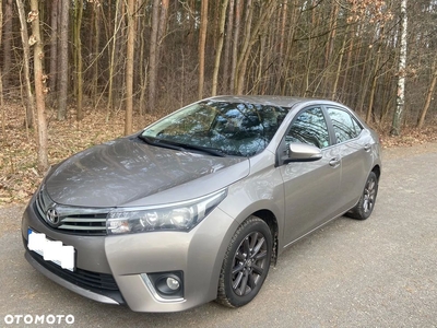 Toyota Corolla 1.6 Premium