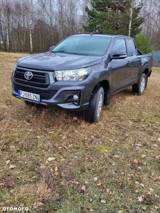 Toyota Hilux 2.4 D-4D Extra Cab SR 4x4