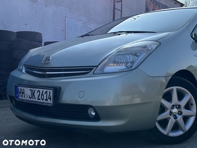 Toyota Prius 1.5 VVT-i Sol