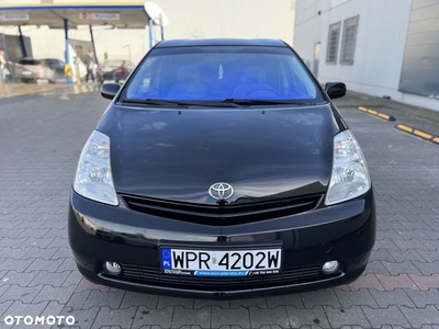 Toyota Prius (Hybrid)