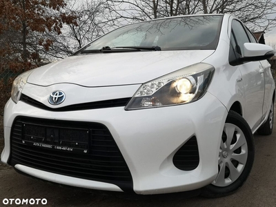 Toyota Yaris Hybrid 100 Active EU6