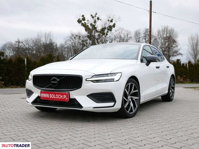 Volvo S60 2.0 benzyna 250 KM 2019r. (Goczałkowice-Zdrój)