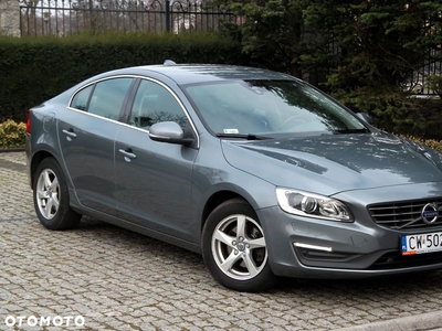 Volvo S60 D3 Drive-E Dynamic Edition (Kinetic)