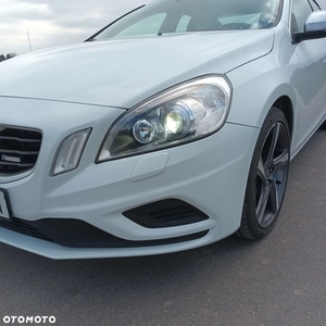 Volvo S60 D4 R-Design