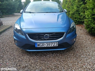 Volvo V40 D2 Drive-E R-Design Momentum