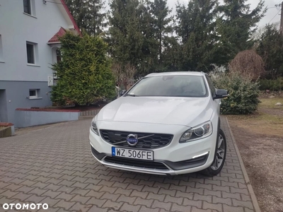 Volvo V60 Cross Country D4 Drive-E Summum