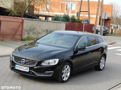 Volvo V60 D4 Momentum