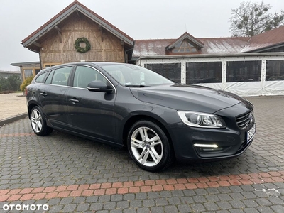 Volvo V60 D4 Momentum