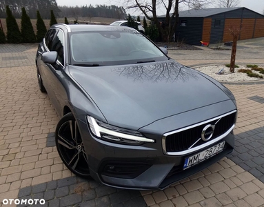 Volvo V60 D4 Momentum Pro