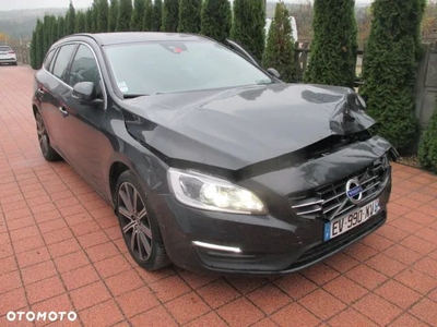 Volvo V60 T4 Geartronic Momentum Pro