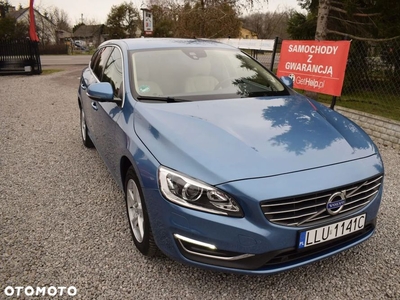 Volvo V60 T6 AWD Geartronic Summum