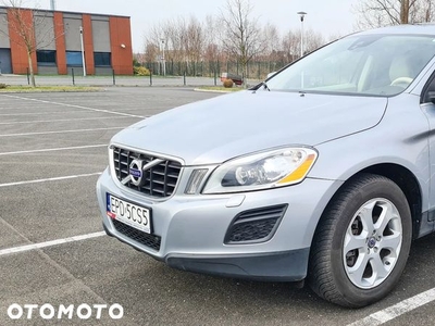 Volvo XC 60 3.2 AWD Momentum