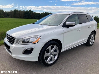 Volvo XC 60 T5 R-Design