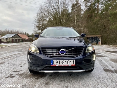 Volvo XC 60 T6 AWD Drive-E Summum