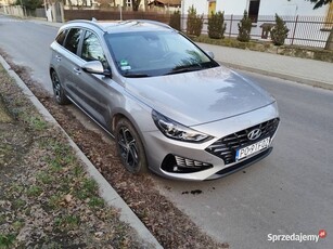 Hyundai i30 1.5 160km hybryda salon Polska