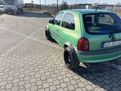 Corsa b