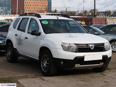 Dacia Duster 1.6 103 KM 2013r. (Piaseczno)