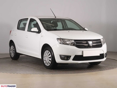 Dacia Sandero 1.1 72 KM 2015r. (Piaseczno)