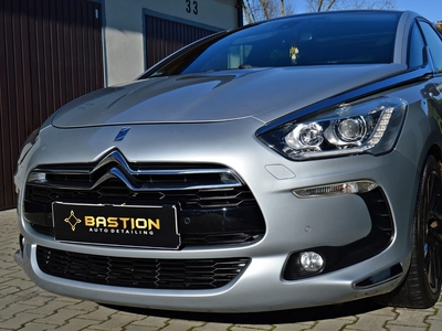 DS 5 Hatchback (Citroen) 1.6 THP 200KM 2011