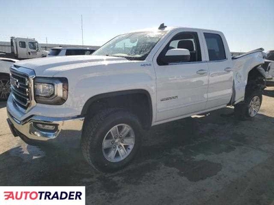 GMC Sierra 5.0 benzyna 2019r. (FRESNO)