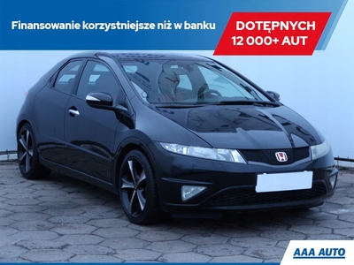 Honda Civic VIII Hatchback 3d 1.8 i-VTEC 140KM 2006