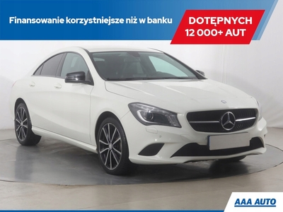 Mercedes CLA C117 Coupe 1.6 200 156KM 2014