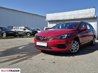 Opel Astra 1.2 benzyna 110 KM 2019r. (Giżycko)