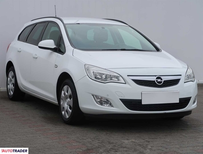 Opel Astra 1.4 138 KM 2011r. (Piaseczno)