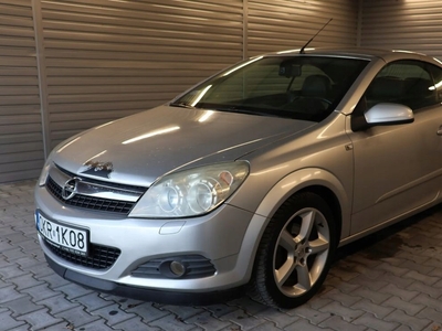 Opel Astra H Cabrio 1.8 ECOTEC 140KM 2007