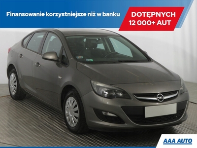 Opel Astra J Sedan 1.4 Turbo ECOTEC 140KM 2016