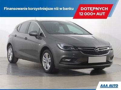 Opel Astra K Hatchback 5d 1.4 Turbo 150KM 2016