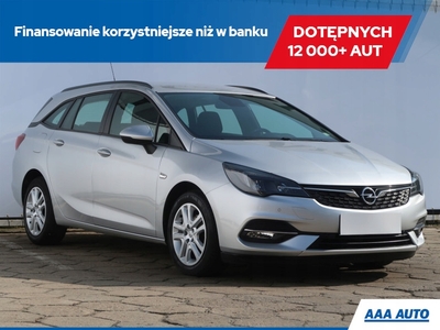 Opel Astra K Sportstourer Facelifting 1.5 Diesel 105KM 2019