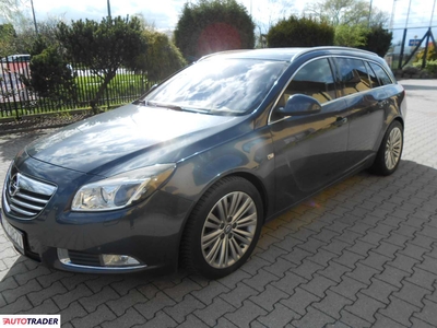 Opel Insignia 2.0 benzyna 221 KM 2009r. (Tychy)