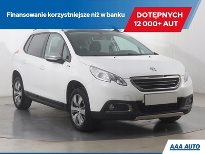 Peugeot 2008 I SUV 1.2 PureTech 110KM 2015