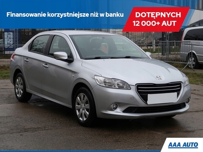 Peugeot 301 Sedan 1.2 VTi 72KM 2013