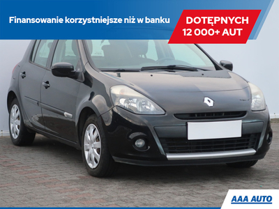 Renault Clio III Hatchback 5d Phase II 1.5 dCi 75KM 2012