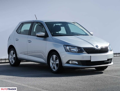 Skoda Fabia 1.2 88 KM 2016r. (Piaseczno)