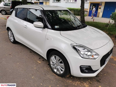 Suzuki Swift 1.2 benzyna 91 KM 2018r. (łódź)