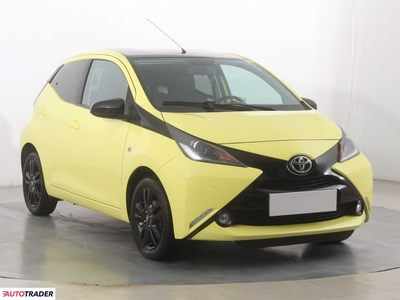 Toyota Aygo 1.0 68 KM 2016r. (Piaseczno)