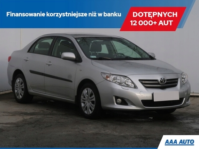 Toyota Corolla X Sedan 1.4 i 16V VVT-i 97KM 2008