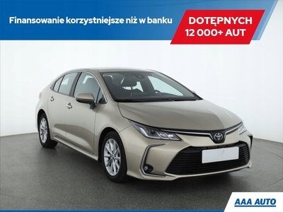 Toyota Corolla XII Sedan 1.5 VVT-i 125KM 2021