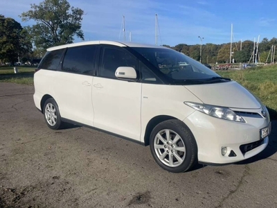 Toyota Previa III 2011