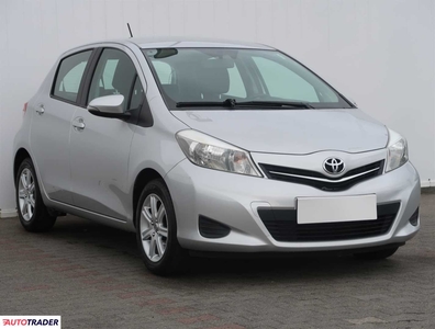 Toyota Yaris 1.0 68 KM 2012r. (Piaseczno)