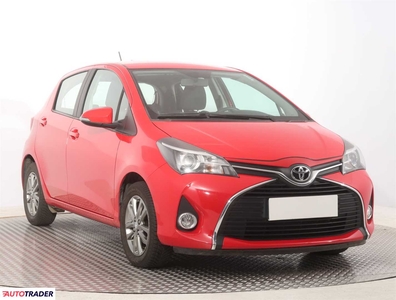 Toyota Yaris 1.3 97 KM 2014r. (Piaseczno)