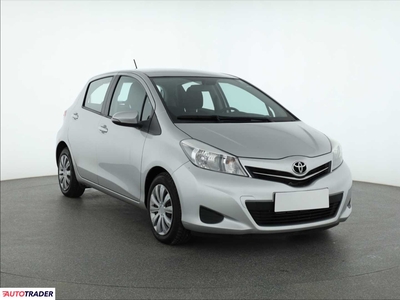 Toyota Yaris 1.3 97 KM 2014r. (Piaseczno)