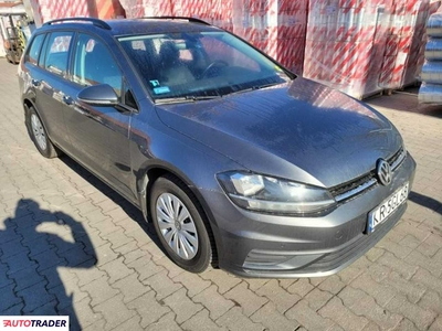 Volkswagen Golf 1.6 diesel 115 KM 2018r. (Komorniki)